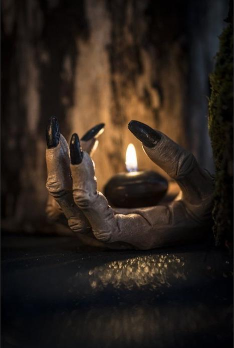 Actual product image Chaks Fortune teller - Witch