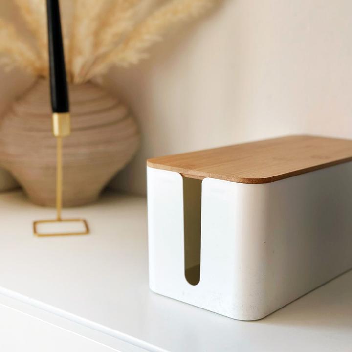 Produktbild Intirilife Kabelbox mit Bambusdeckel in Weiss