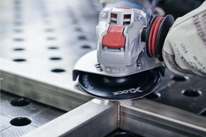 Immagine prodotto Bosch Professional Zubehör Disco in fibra X-LOCK, Ø125 mm, K 60, R444, Expert for Metal, 1 pezzo (60)