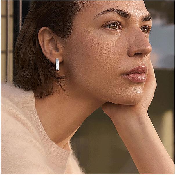 Produktbild Sensai Radiant Glow Foundation SPF10 (Hellbraun, RG204.5, Warm Beige)