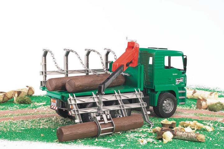 Image du produit Bruder Camion de transport de bois avec grue de chargement