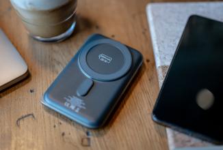 Actual product image Newell Powerbank MS-10000 MagSafe 10000 mAh PD 20 W - grey (10000 mAh, 20 W, 37 Wh)