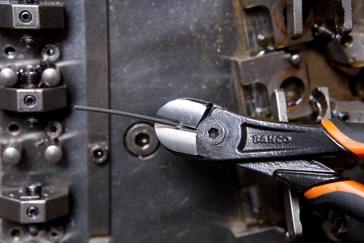 Immagine prodotto Bahco Frese diagonali ERGO ad alte prestazioni con manico bicomponente ad apertura automatica, fosfatate (160 mm)