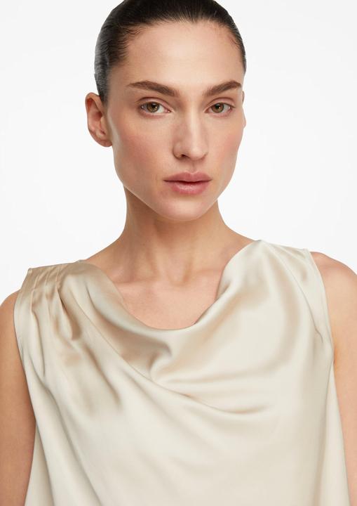 Immagine prodotto Comma Schweres Satin-Wasserfall-Top (32)