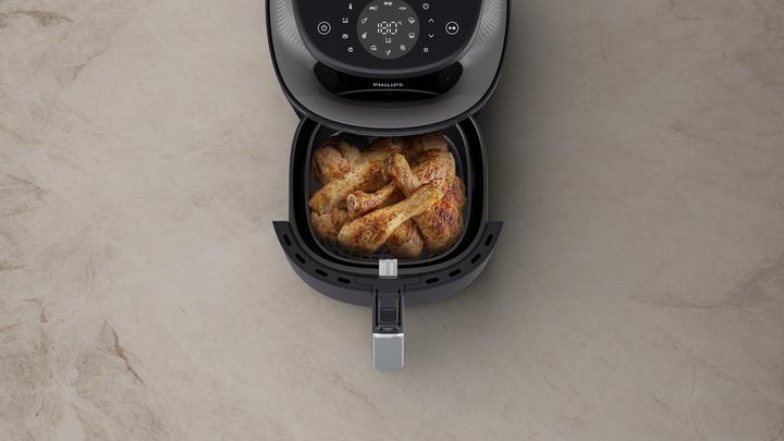 Actual product image Philips 3000 Series Airfryer NA322/00