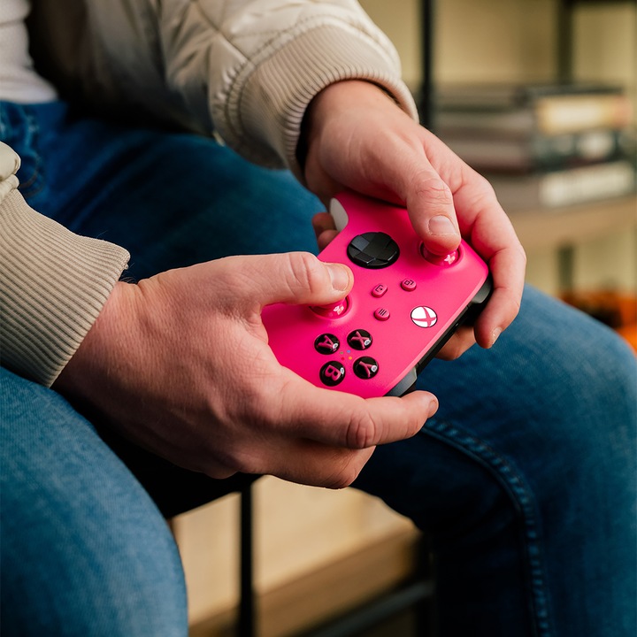 Immagine prodotto Microsoft Controller wireless Xbox - Rosa intenso (PC, Xbox Series X, Xbox One X, Xbox One S, Xbox Serie S)