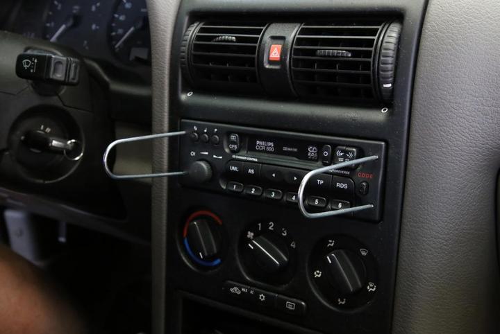 Actual product image Brilliant Tools Radio-Demontage-Satz, 20-tlg