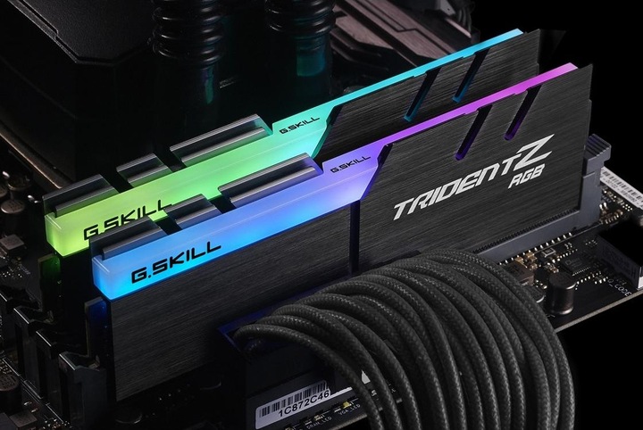 Produktbild G.Skill Trident Z RGB (2 x 8GB, 3200 MHz, DDR4-RAM, DIMM)