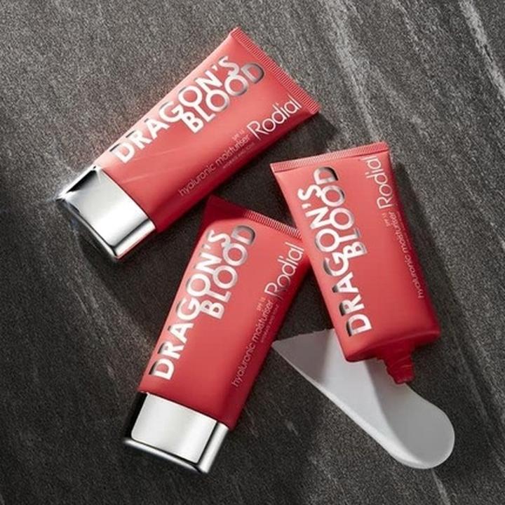 Produktbild Rodial Dragons Blood Hyaluronic Moisturiser SPF15 (50 ml, Tagescreme, SPF 15)