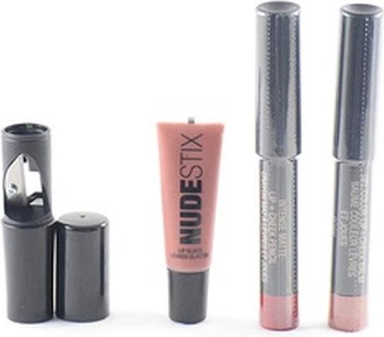 Immagine prodotto Nudestix Nude Red Hot Lips Set labbra 3 pezzi - Colore labbra, Lip Liner, Lip Plumper (Nude + Red Hot Lips - Set di 3 pezzi per le labbra)