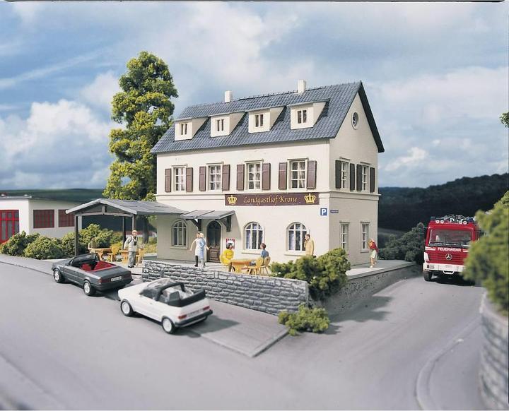 Actual product image Piko H0 61830 H0 country inn Krone