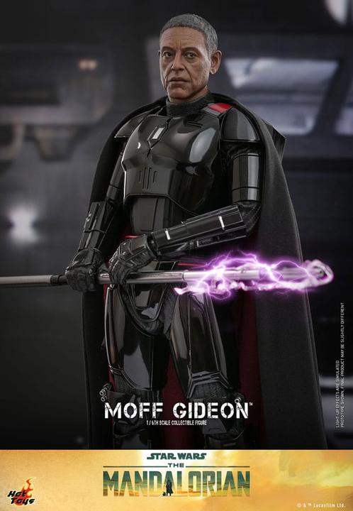 Actual product image Hot Toys Star Wars: The Mandalorian figurine 1/6 Moff Gideon 29 cm