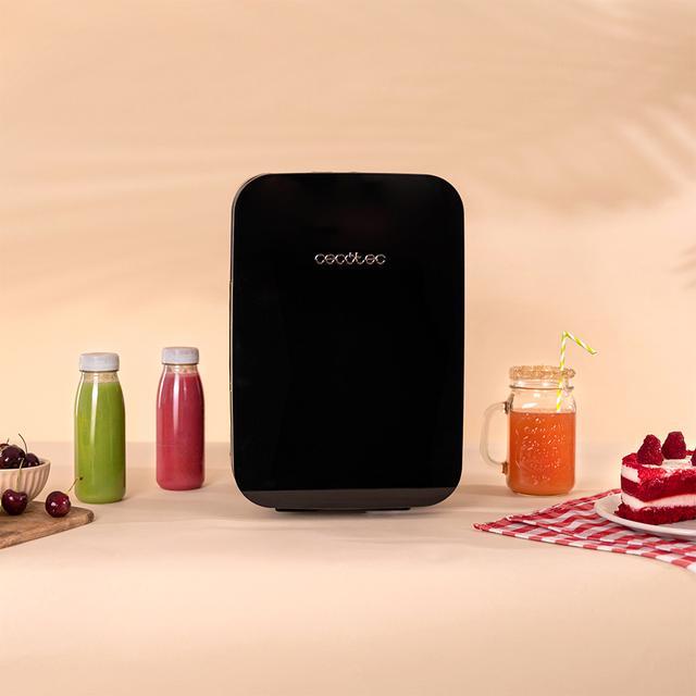 Actual product image Cecotec Mini Cooler Bahamas Black