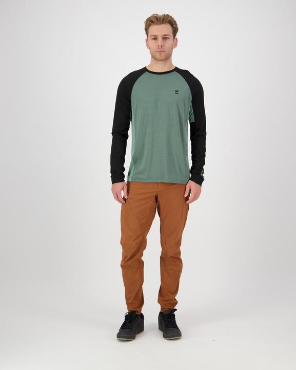 Actual product image Mons Royale Tarn Merino (L)