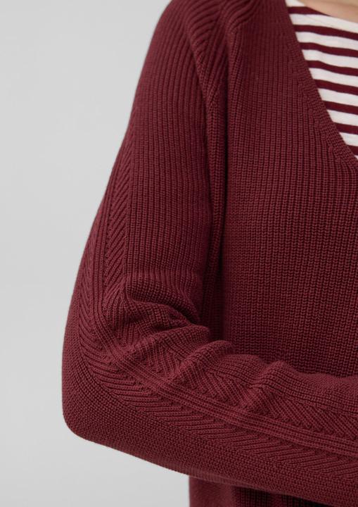 Produktbild s.Oliver Strickpullover Strickpullover aus Baumwollmix mit V-Ausschnitt (48)