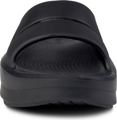 Actual product image OOFOS OOmeaga OOahh (40)