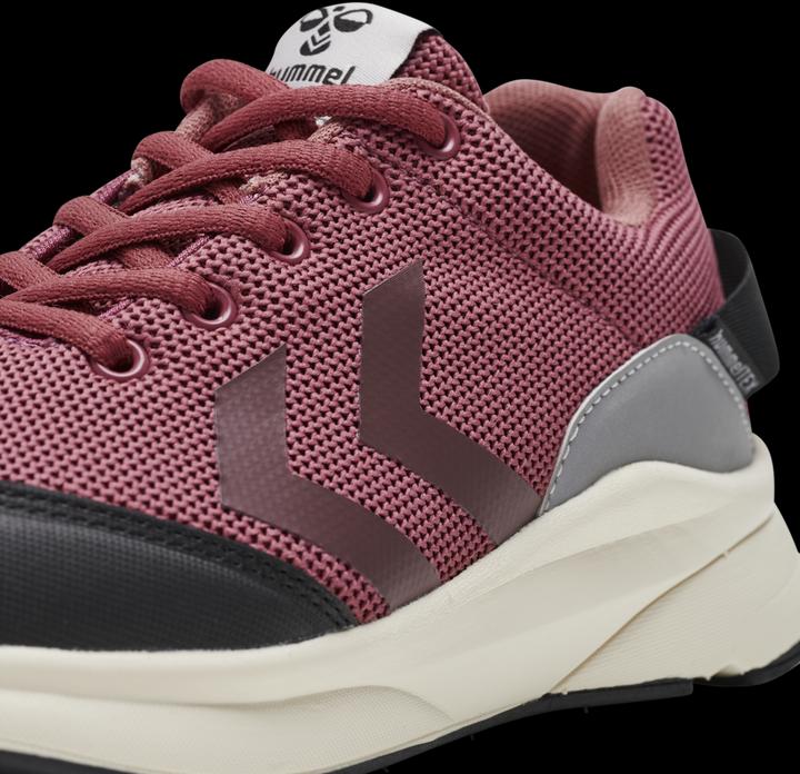 Image du produit hummel Reach 250 Recycled Tex Lace Jr (40)