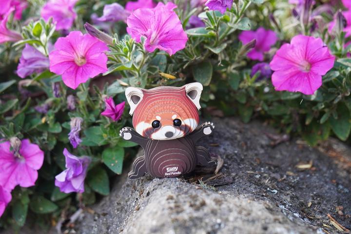 Actual product image Eugy 3D Bastelset Roter Panda