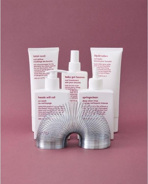 Produktbild Evo Total Recoil Curl Definer Strong Hold Defining Cream - Verstärkt natürliche Locken (Haarcreme, 200 ml)