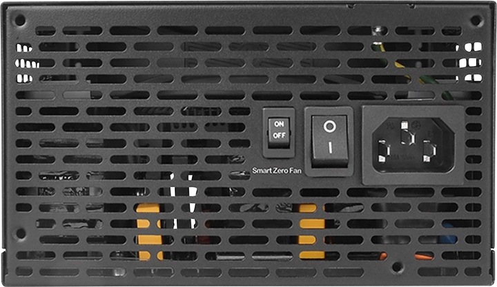 Actual product image Thermaltake Toughpower GF3 (750 W)