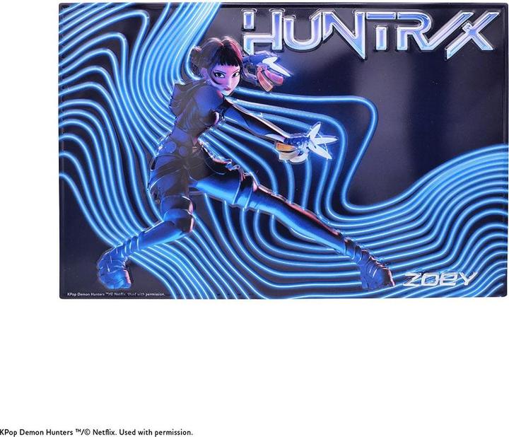 Moriarty Art Project Metal plate - KPop Demon Hunters - Zoey, Huntrix (60.96 x 91.44 cm)