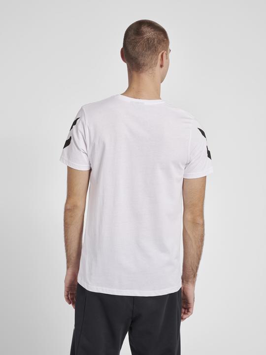 Actual product image hummel Legacy Chevron T-Shirt (M)