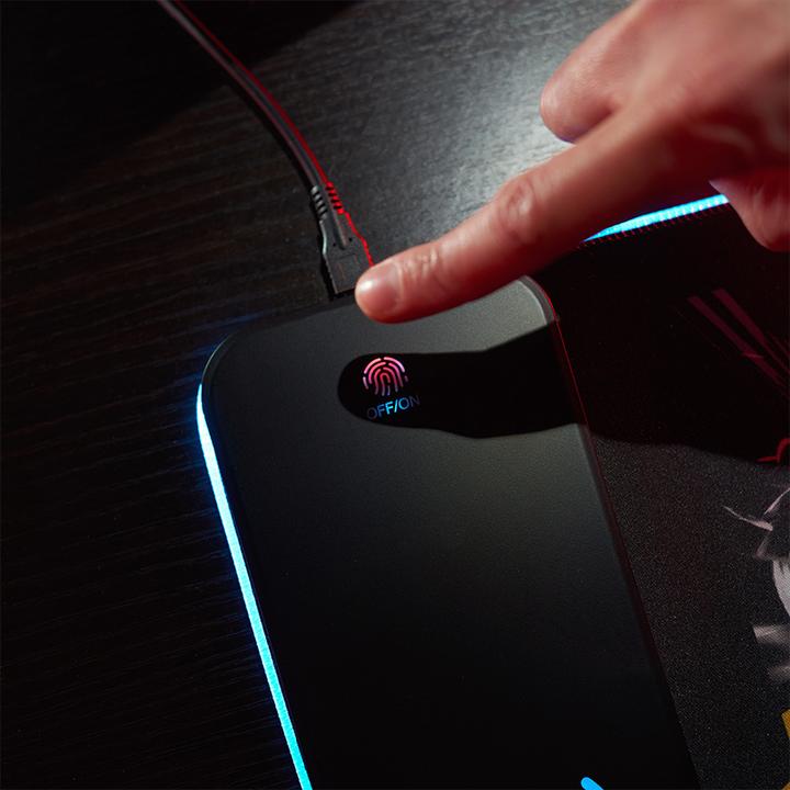 Actual product image Numskull Mortal Kombat: Mousepad XXL + Mobile Charger (XXL)