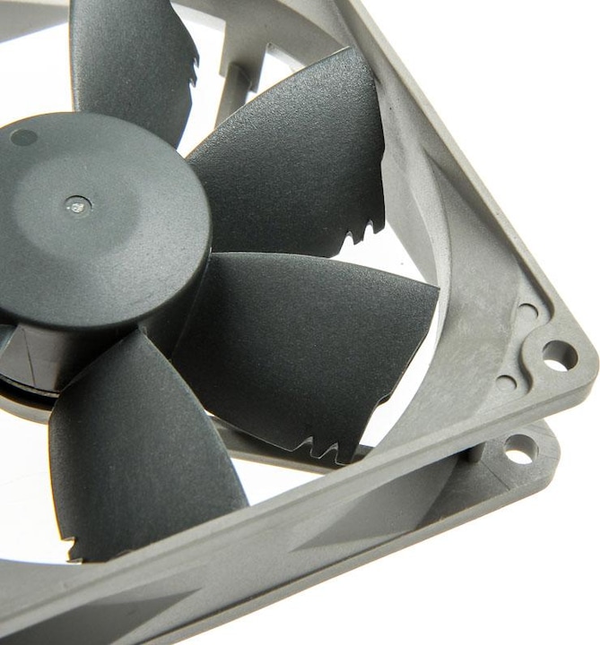 Actual product image Noctua NF-B9 redux 1600 3-PIN (92 mm, 1 x)
