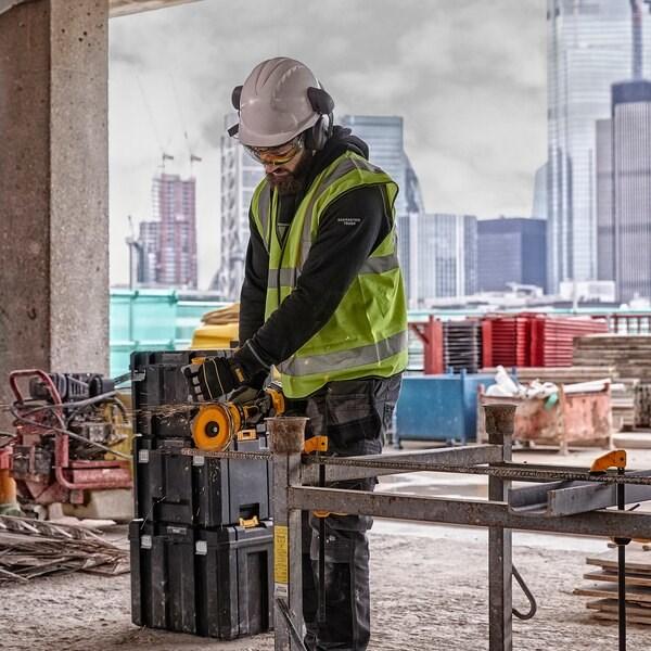 Produktbild DeWalt DCG418X2-QW angle grinder 125mm 54V FV 2x9Ah Black Yellow (125 mm)