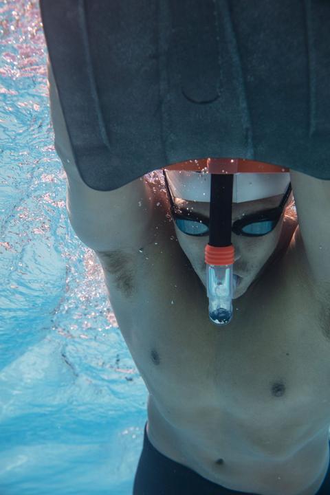 Produktbild Zoggs Centre Line Snorkel