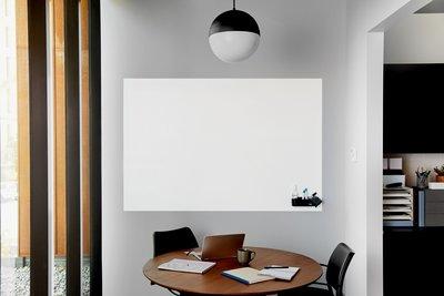 Actual product image Post-it Easy Erase whiteboard surface