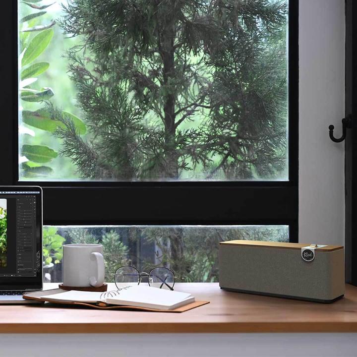 Actual product image Klipsch The One Plus (Electrical connection)