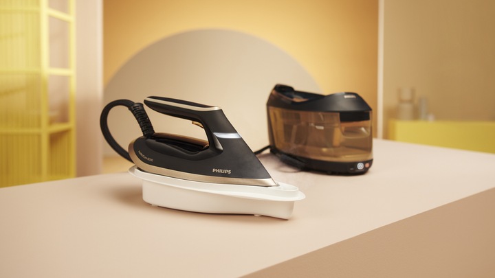 Actual product image Philips PerfectCare 6000 Series PSG6064/80 (2400 W, 600 g/min)