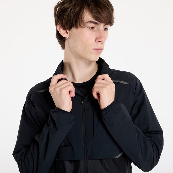 Produktbild On Running Weather Jacket (L)