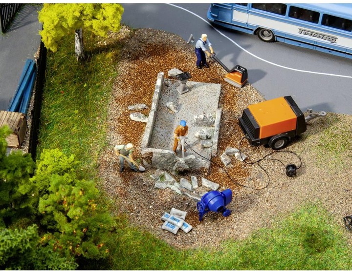 Actual product image Faller Construction machinery set
