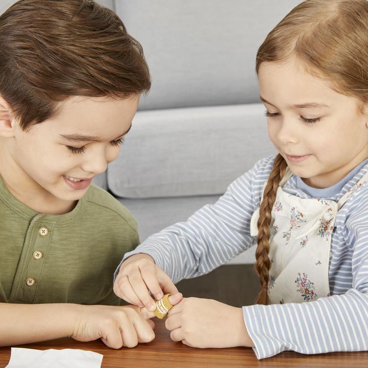 Actual product image MGA Little Tikes First Aid Kit