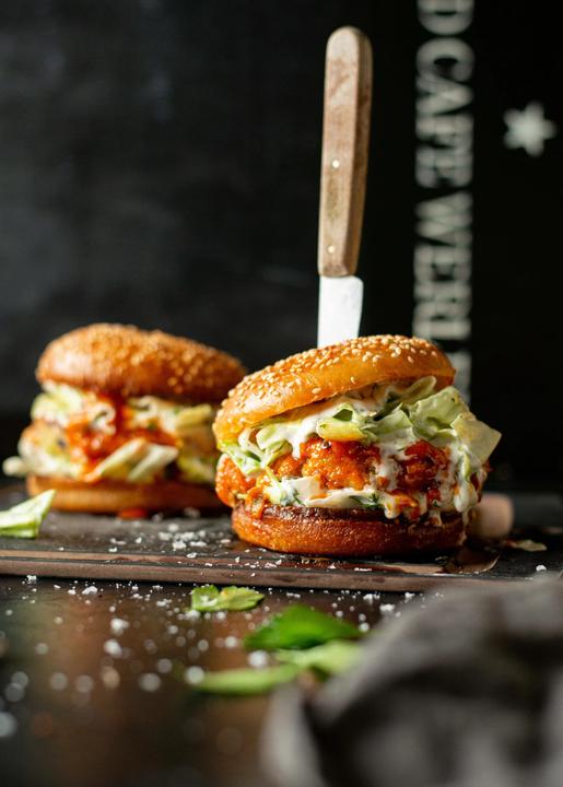 Actual product image Genussvoll. Geschmackvoll. Vegan (German, Carlo Cao, 2024)
