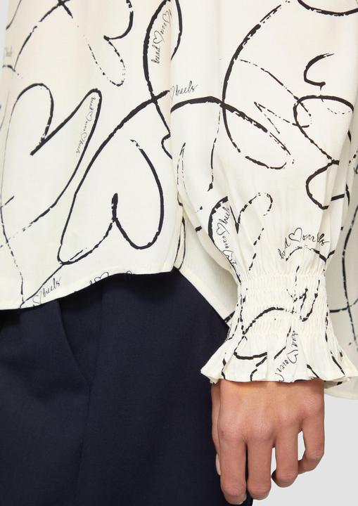 Produktbild S.Oliver Bluse Viskosebluse mit All-over-Print und Smok-Detail am Ärmel (32)