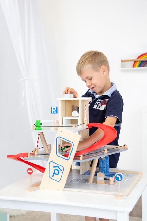 Actual product image small foot Parking Garage Premium