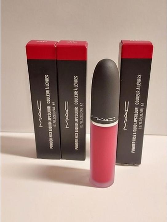 Produktbild MAC Cosmetics Powder Kiss Liquid Lipcolour (975 Ruby Boo)
