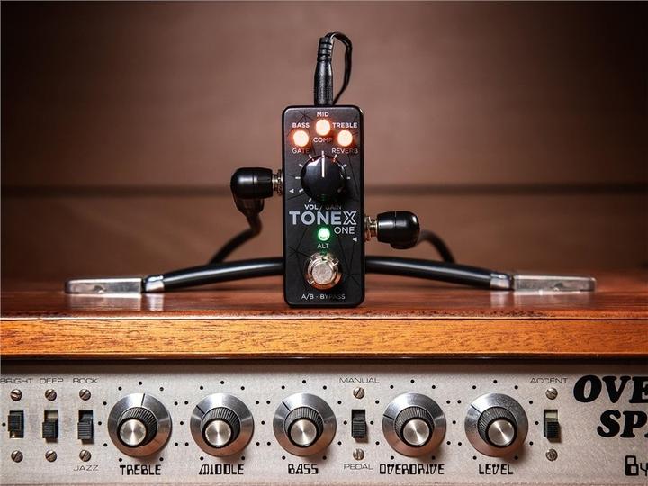 Produktbild IK Multimedia Tonex One (E-Gitarre)