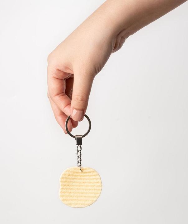 Actual product image Yumazing Key ring crisp