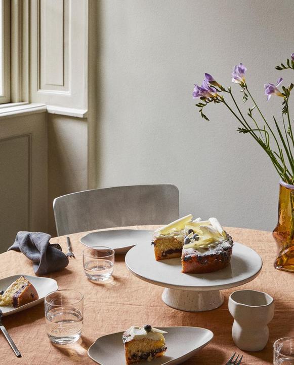 Image du produit Broste Copenhagen NORDIC COAL Plateau à gâteaux 30 cm