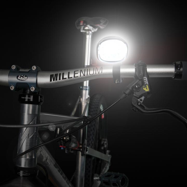 Luce Anteriore Per Bicicletta SHIMMER - Omologata StVZO, LED, Resistente Alla Pioggia IP65, 30 Lux