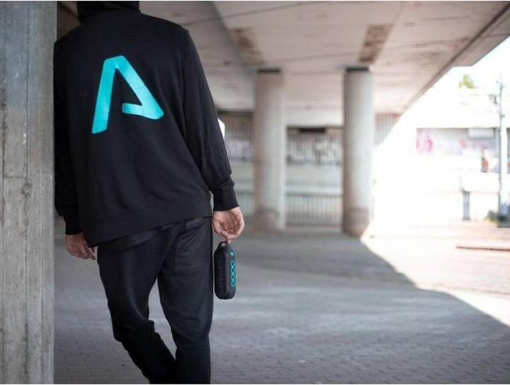 Actual product image Lamax Street2 15W Portable Stereo Speaker Black (22 h)