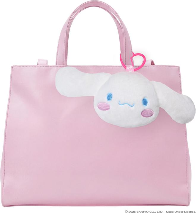 Image du produit L.O.L. Surprise! L.O.L. Surprise Loves Hello Kitty Reversible Plush Surprise Asst.