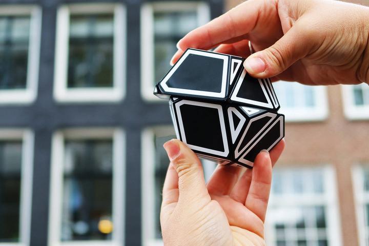 Actual product image Recent Toys Ghost Cube Xtreme, d/f from 9 years, 1 player, rotating puzzle, logic trainer