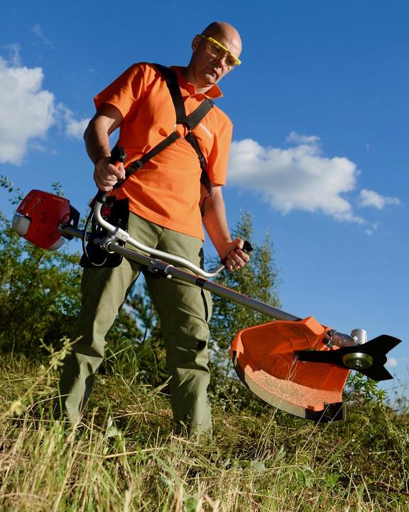 Image du produit Daewoo Power Products Débroussailleuse à essence (Fils coupe-herbe)