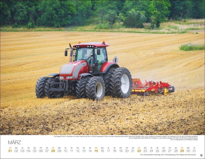 Actual product image Starke Traktoren Posterkalender 2026 (44 x 34 cm)