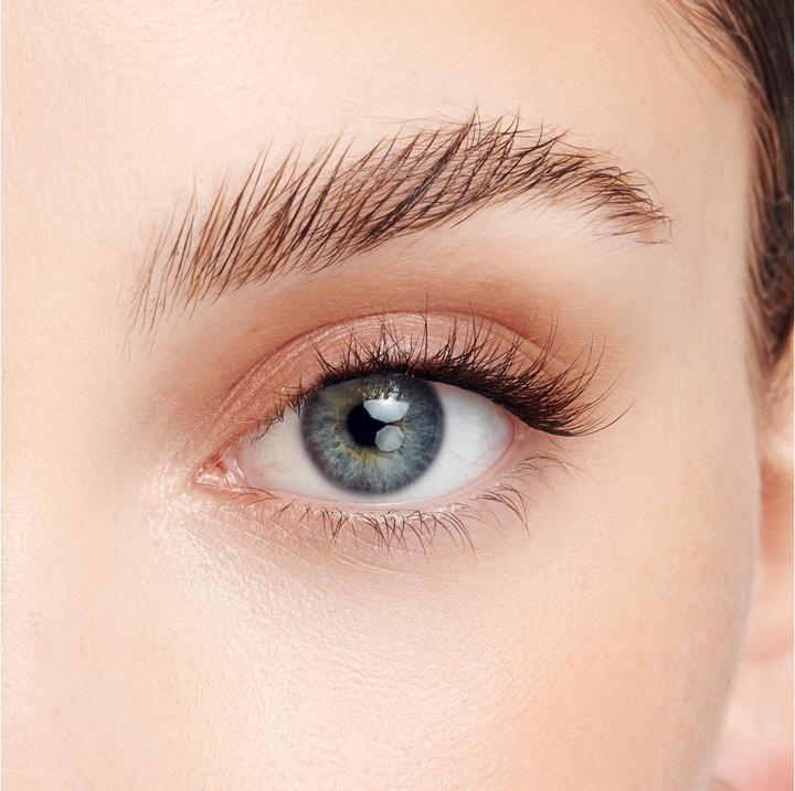 Actual product image KISS Impress Easy Tab False Eyelashes (Artificial eyelashes)